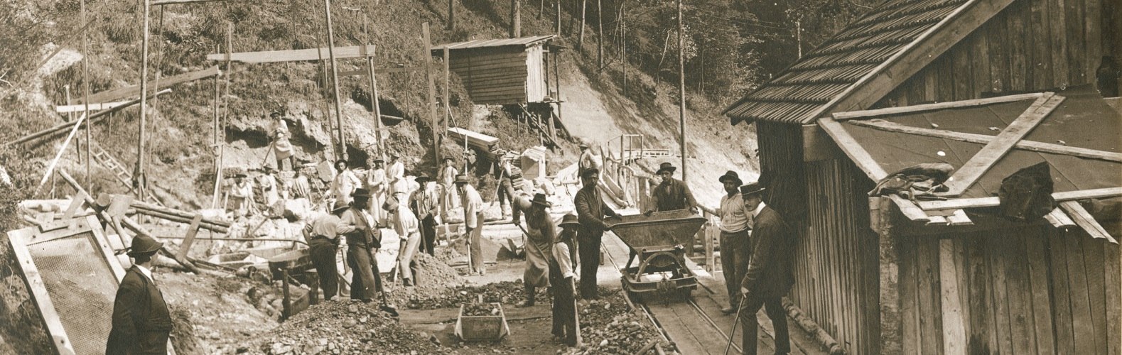 Bau der Zahnradbahntrasse auf den Wendelstein um 1910-12, © Archiv der Wendelsteinbahn GmbH