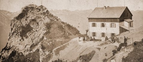 Das Wendelsteinhaus um 1883, &copy; Archiv der Wendelsteinbahn