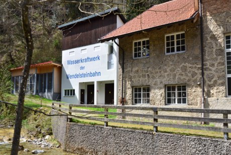Das Wasserkraftwerk der Wendelsteinbahn an der Sudelfeldstra&szlig;e, &copy; Peter Hofmann