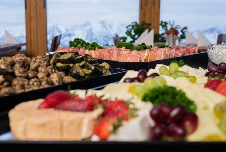 Brunchbuffet im Wendelsteinhaus, &copy; G&uuml;nter Schiffmann