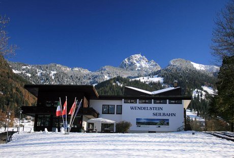 Die Talstation der Wendelstein-Seilbahn in Osterhofen, &copy; Claudia Hinz
