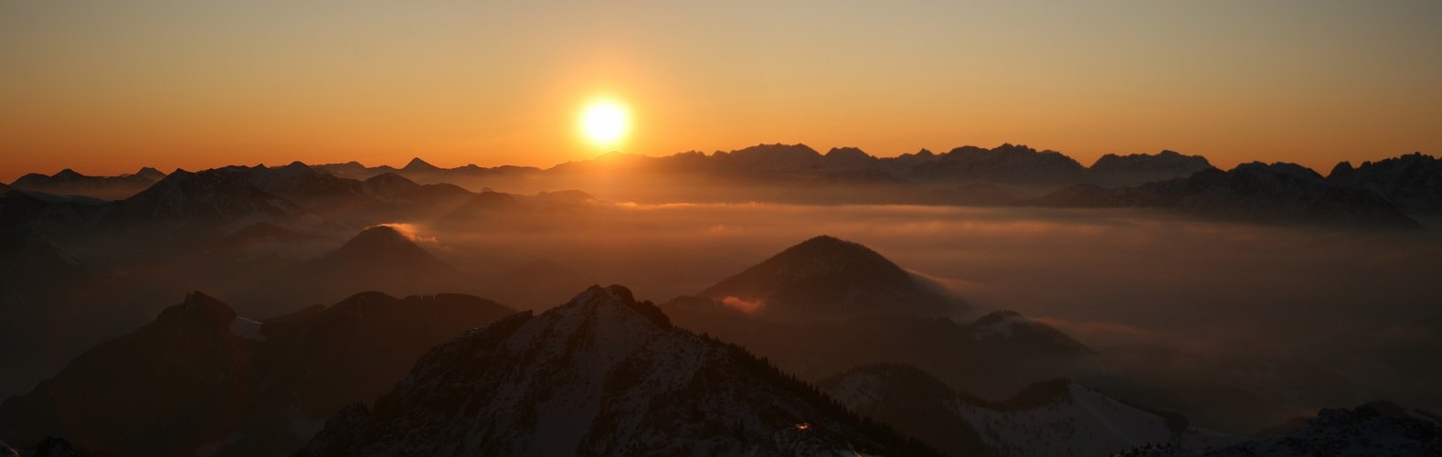 Sonnenaufgang am Wendelstein, &copy; Claudia Hinz