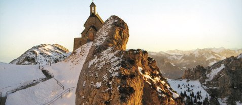 Winteransicht Wendelsteinkirche, © Archiv der Wendelsteinbahn