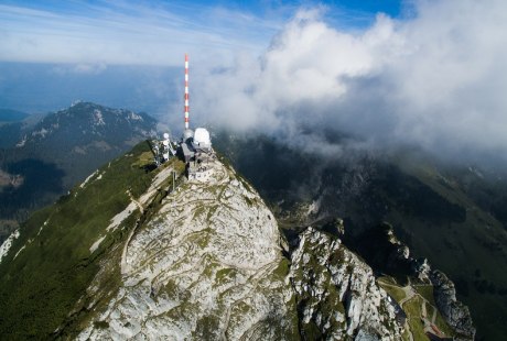 Drohnenflugaufnahme Wendelsteingipfel, &copy; Alpenregion Tegernsee Schliersee e.V.