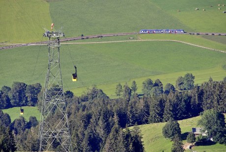 Die Wendelstein-Seilbahn ist bequem per Bayerischer Regiobahn (BRB) zu erreichen, &copy; Claudia Hinz