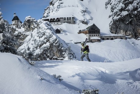 Skitourengeher im Skigebiet Wendelstein, &copy; Alpenregion Tegernsee-Schliersee e.V., Hansi Heckmair